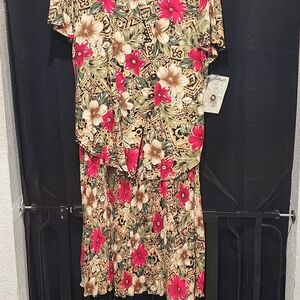 Whirlaway Frocks Tropical Floral Maxi Dress in Red and Cream